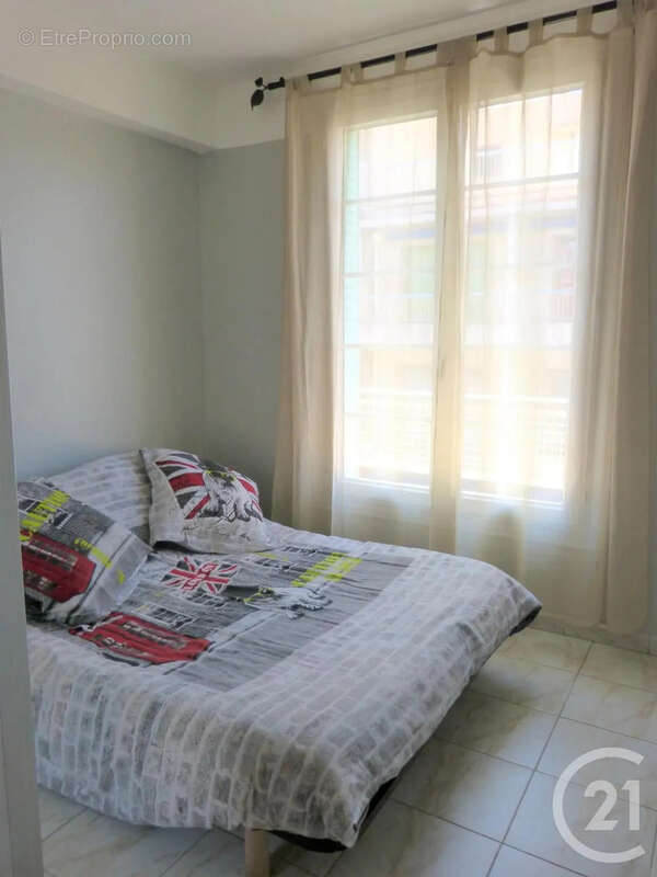 Appartement à MARSEILLE-5E