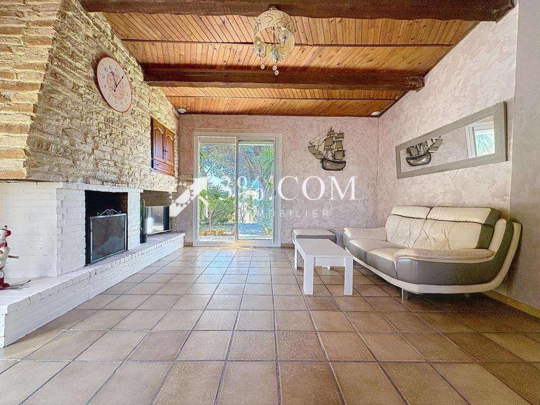 Maison à PORTEL-DES-CORBIERES