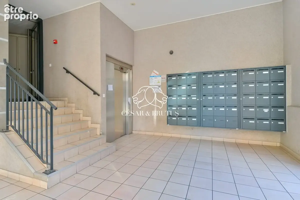 Appartement 3 pièces 67 m² à vendre à Villeurbanne (69100) - photo 9