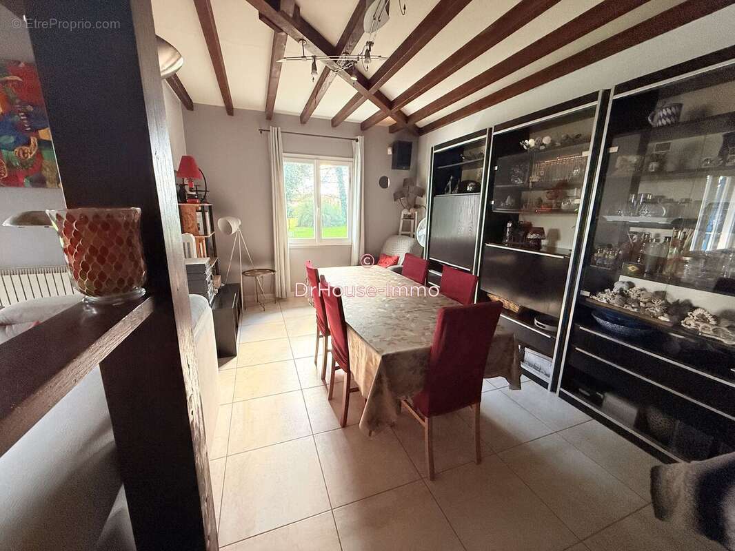 Maison à SAINT-SAUVEUR