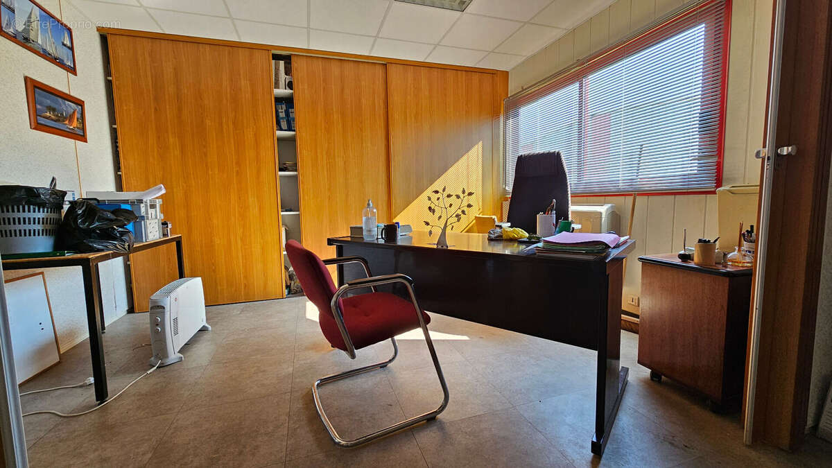 Commerce à LA FORET-FOUESNANT