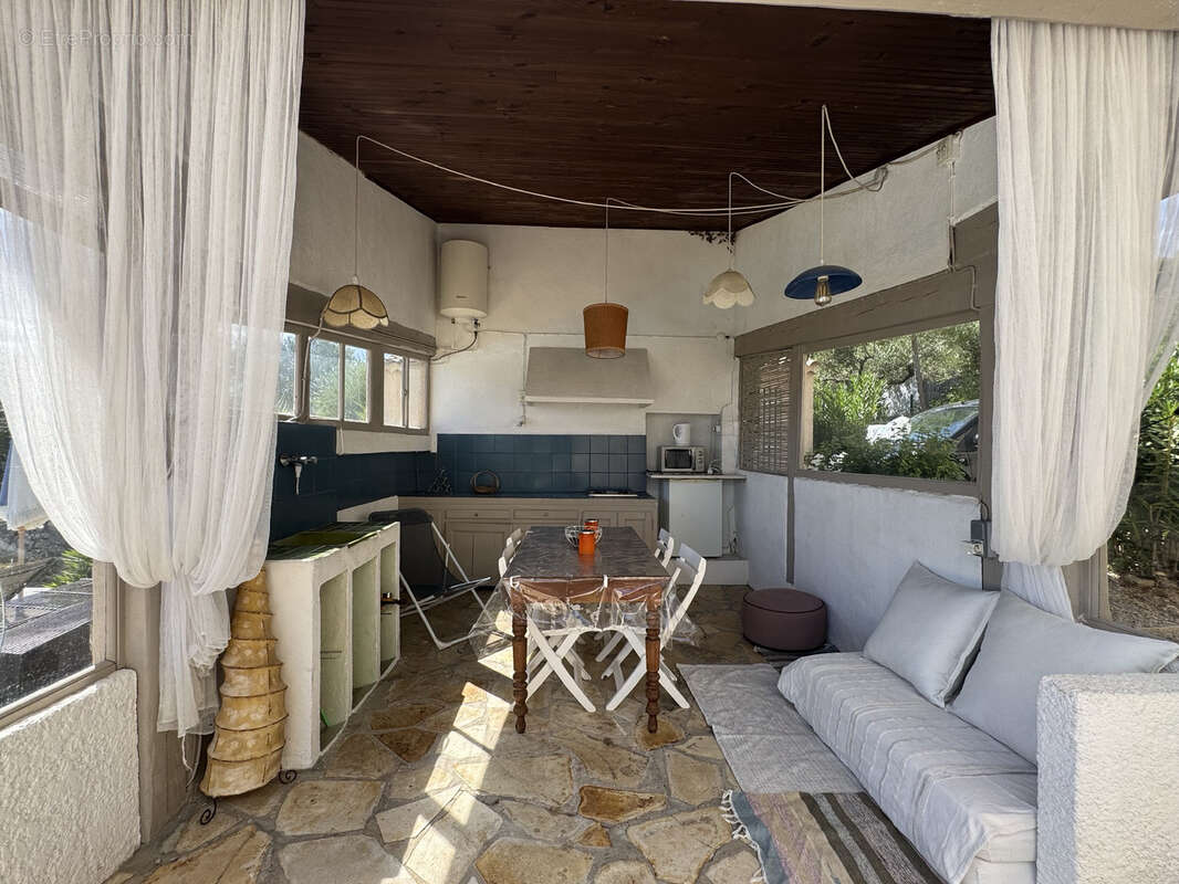 Maison à LORGUES