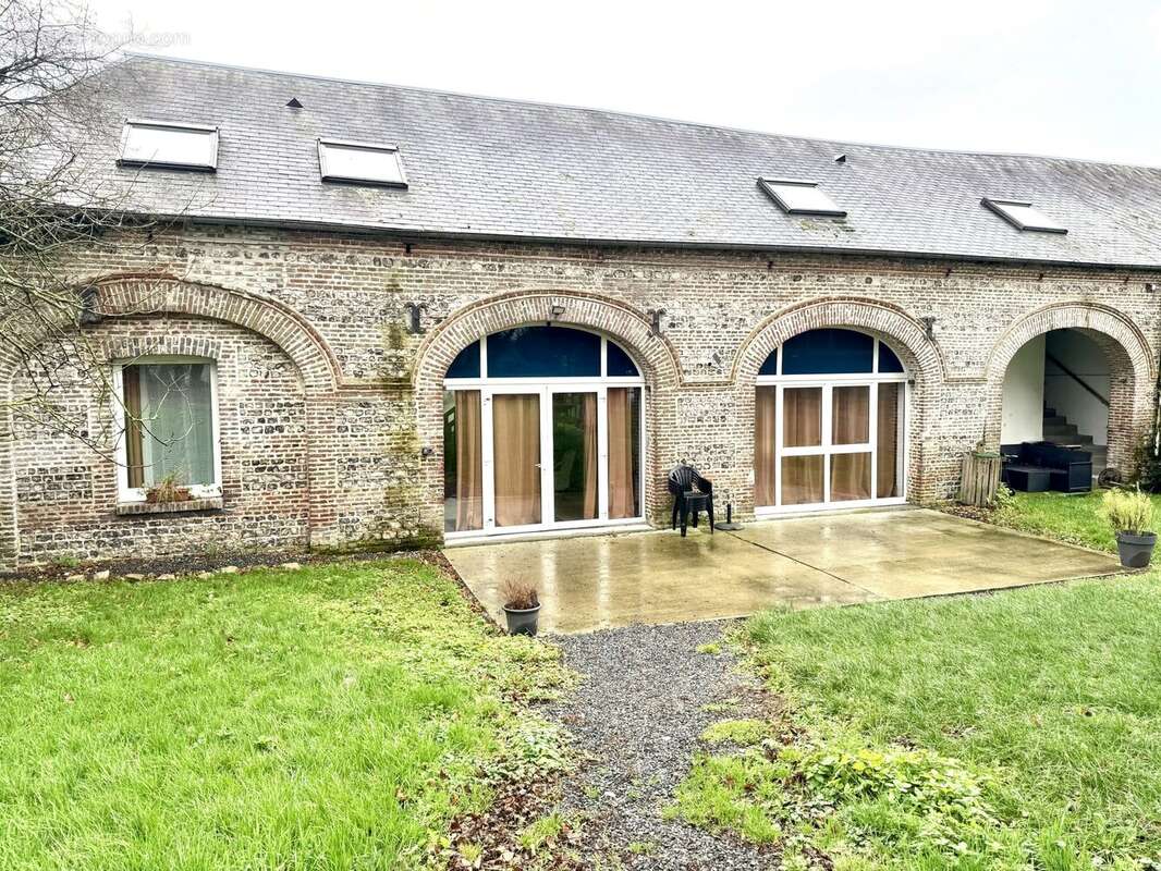 Autre à MANNEVILLE-ES-PLAINS