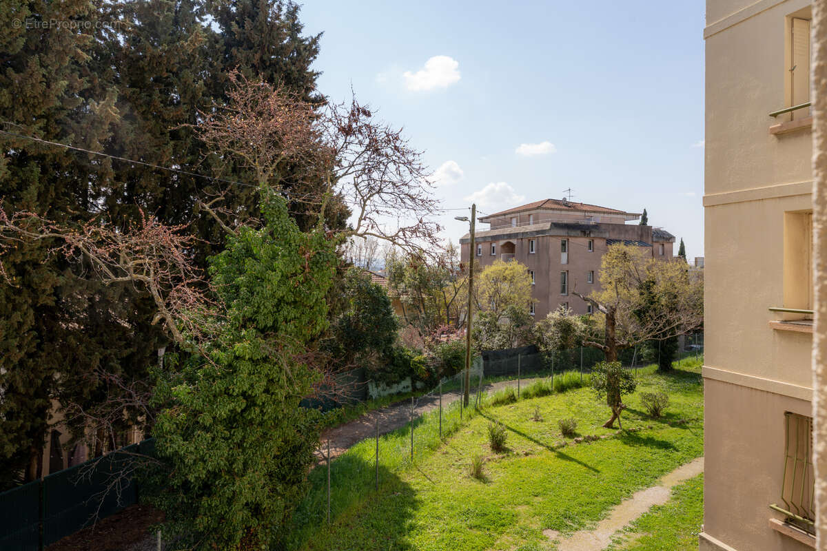 Appartement à AIX-EN-PROVENCE