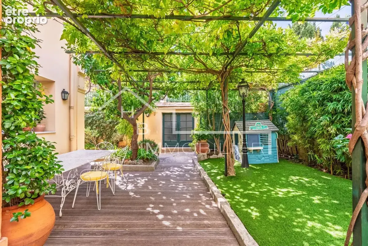 Maison 7 pièces 190 m² à vendre à Nice (06000) - photo 12