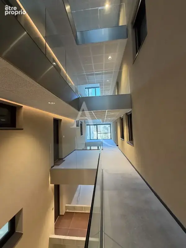 Coeur de ville Bourg-en-Bresse très beau logement neuf T4 - photo 5