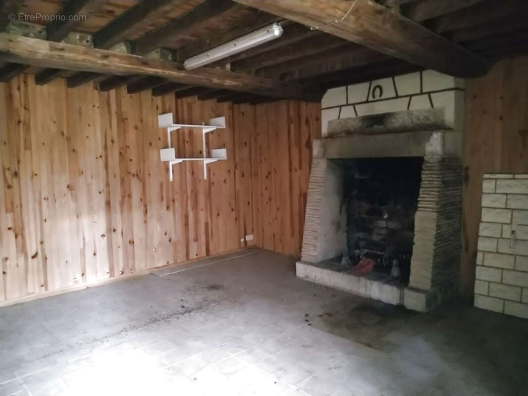 Maison à LIGNIERES-ORGERES