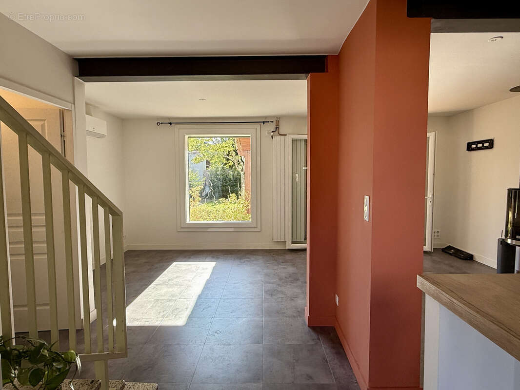 Maison à SAINT-JUERY