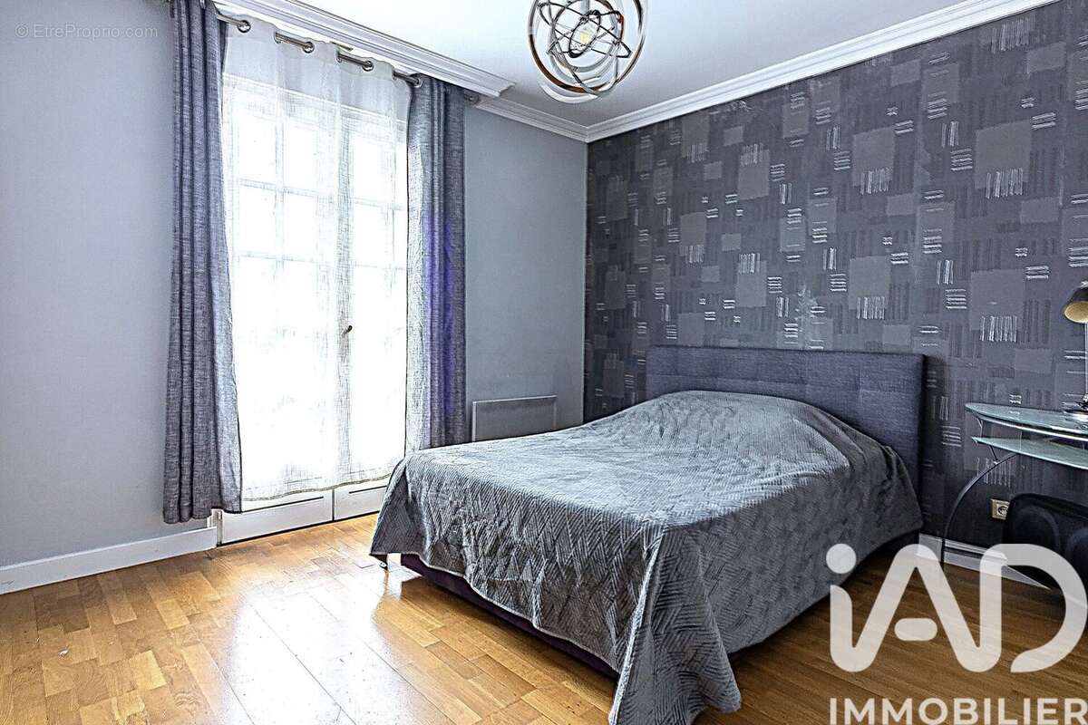 Photo 5 - Maison à BRON