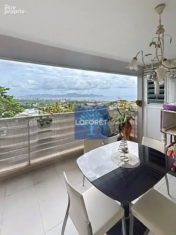 A vendre : Appartement T3 avec vue mer à Terreville - photo 4