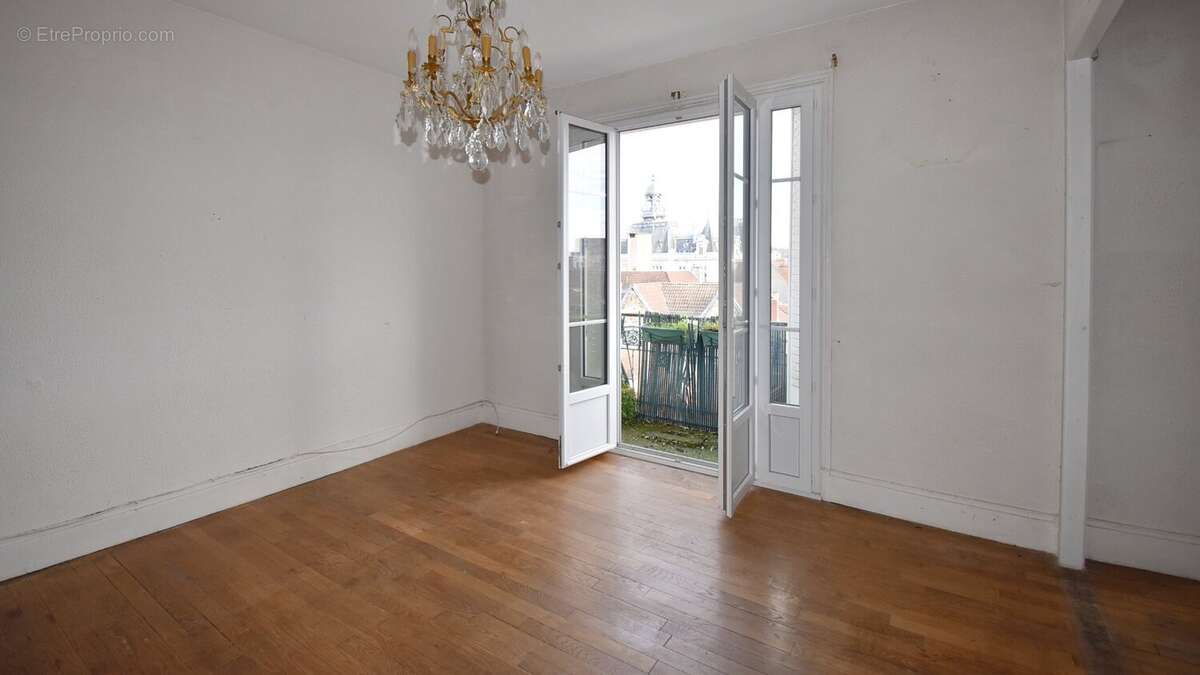 Appartement à VICHY