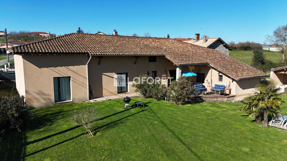 Maison à VONNAS