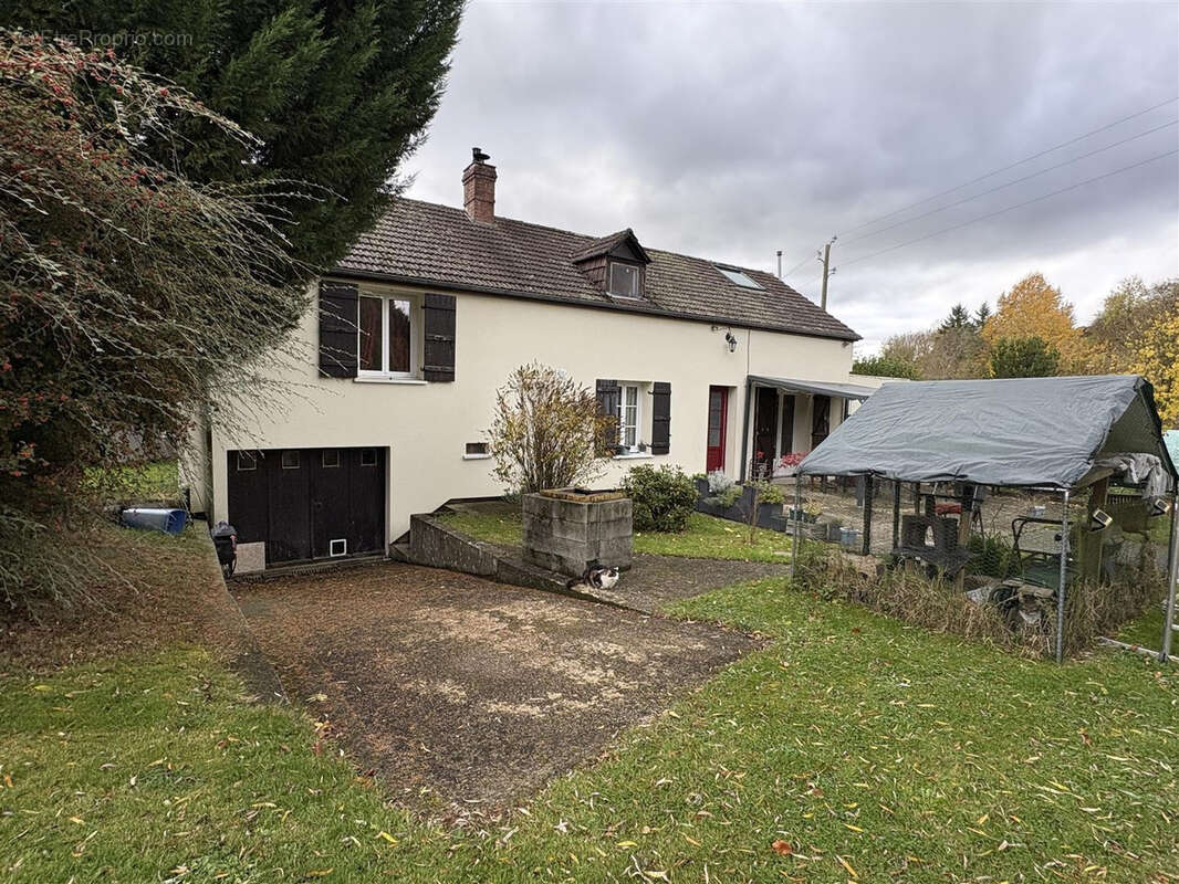 Maison à SAINT-EVROULT-DE-MONTFORT
