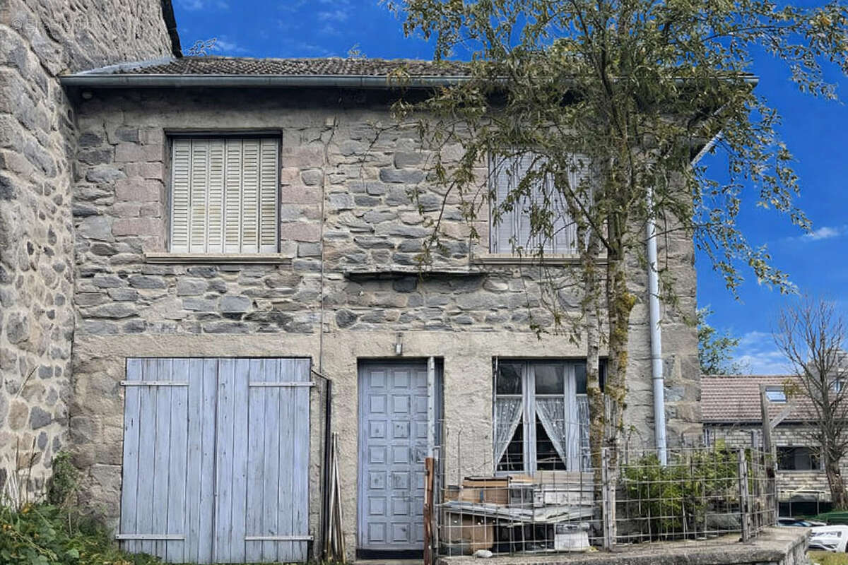 Maison à MONTUSCLAT