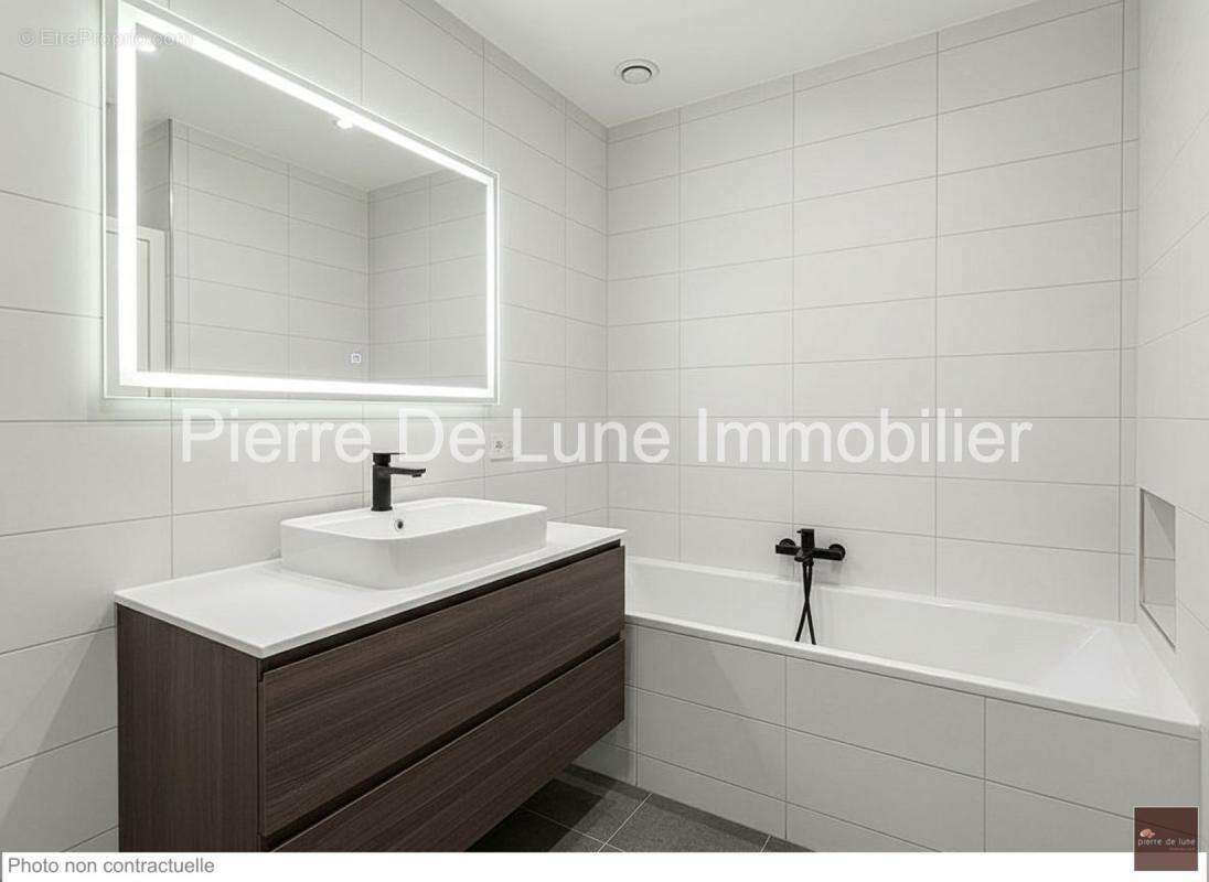 Lyon 1er – martinière  grand t2 de  69 m² – - photo 20