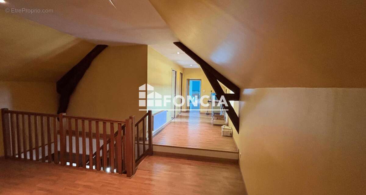 Maison de 205 m2 ancien corps de ferme - photo 9