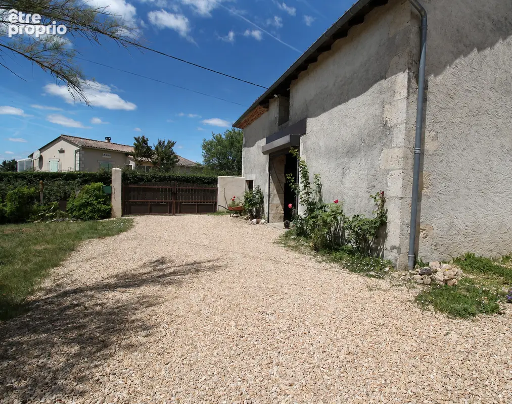 Maison de 145 m² sur la commune de Saint Jean-De-Côle - photo 13