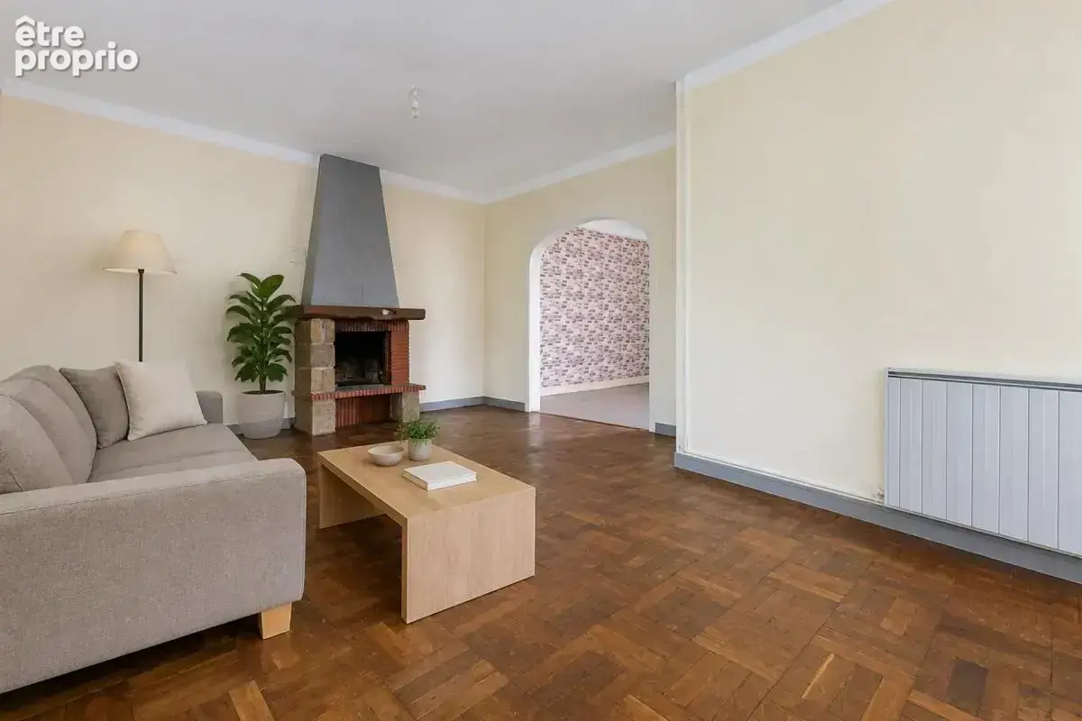 Maison 6 pièces avec grand garage - photo 5
