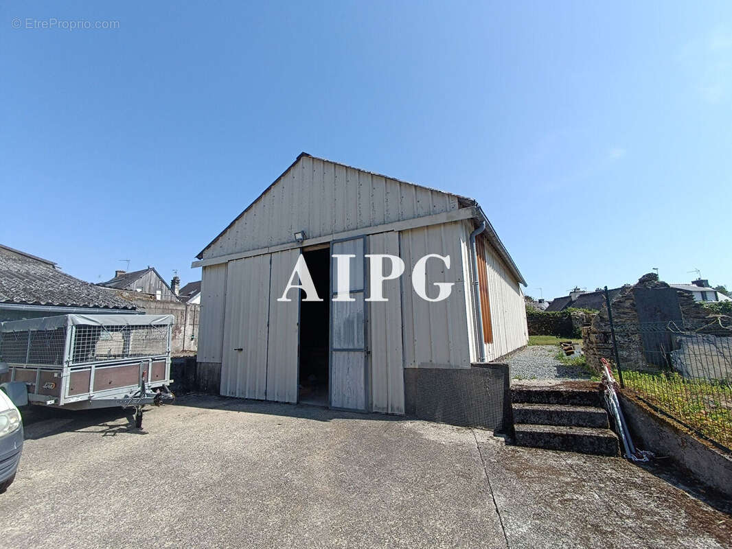 Mael-Carhaix, maison avec dépendances à vendre - photo 13