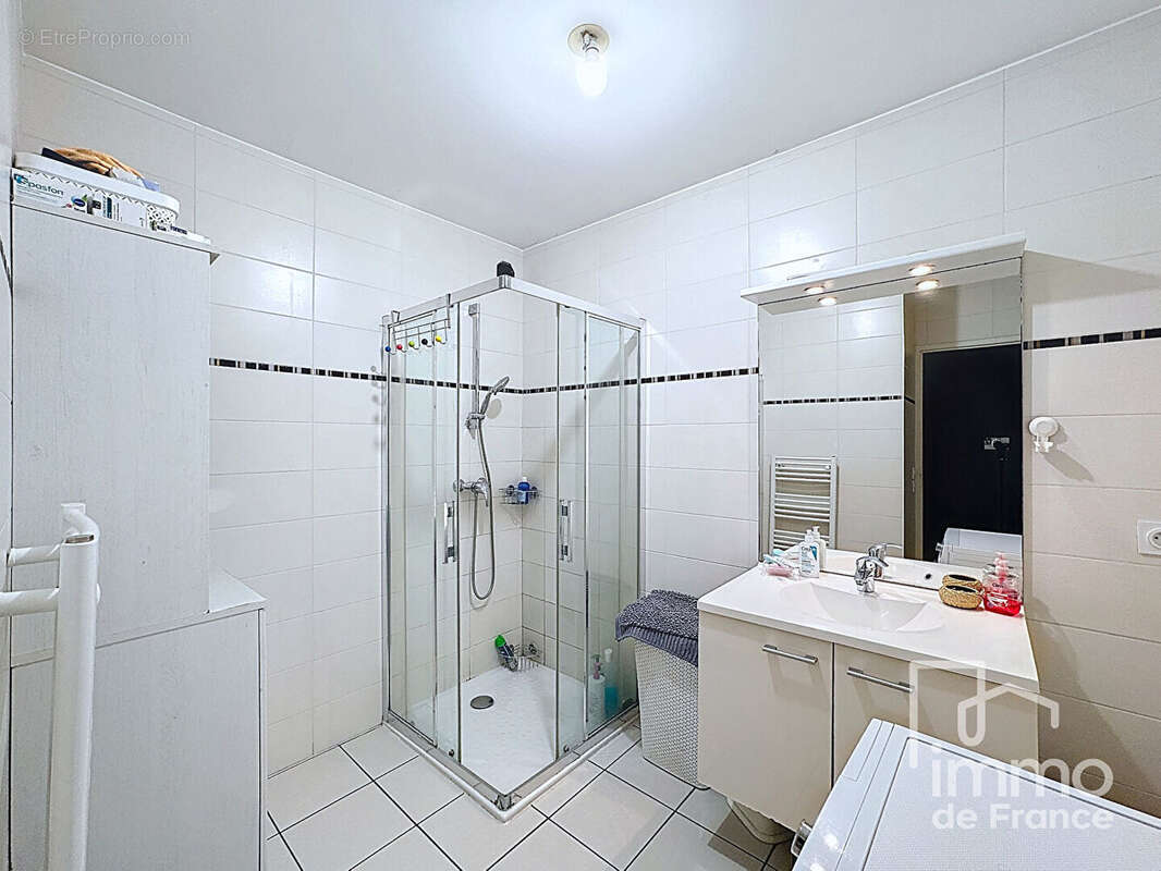 Appartement à BELLEGARDE-SUR-VALSERINE