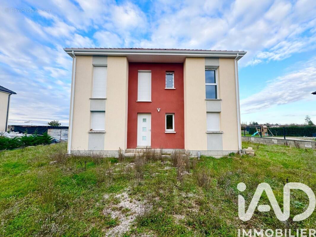 Photo 1 - Maison à SANDILLON