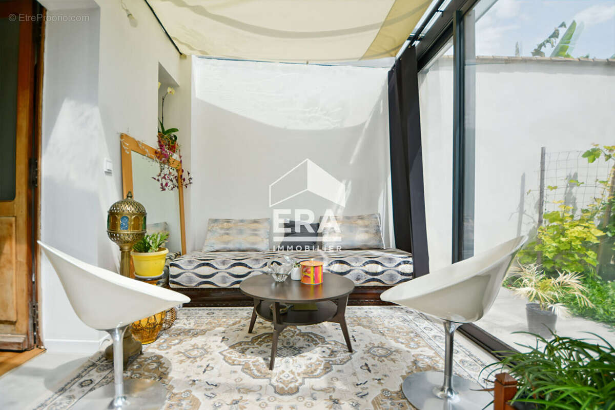 Maison à VILLEURBANNE