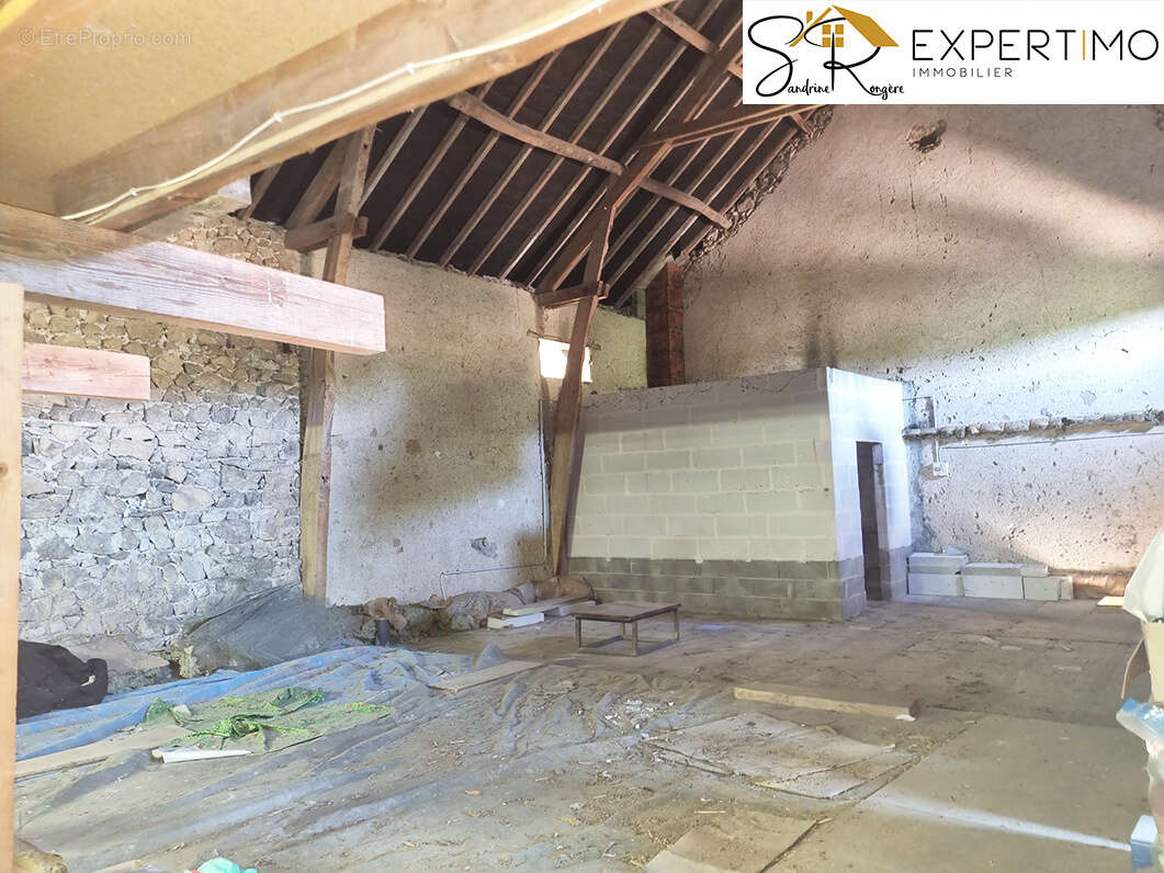 A Servant, Maison de 240 m2 sur parcelle de 2 011m2. - photo 19