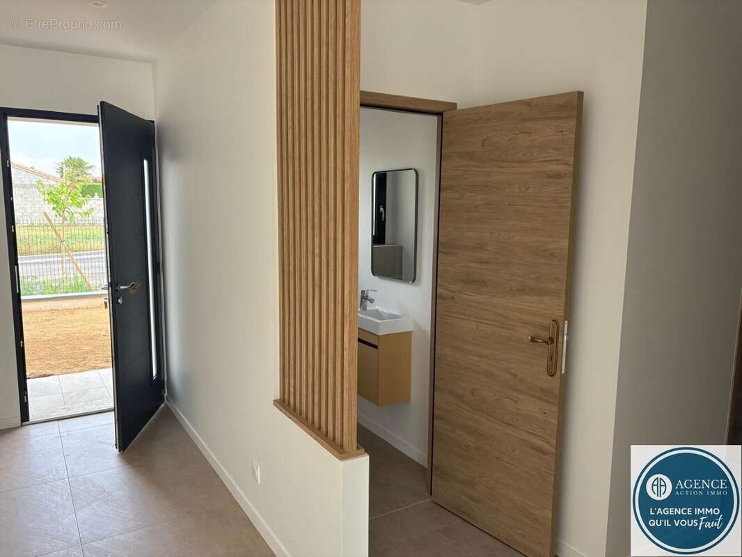 Construction neuve de standing  107 m²  Terrain 427 m²  Garage  DPE A  Sablons (38550) - photo 5