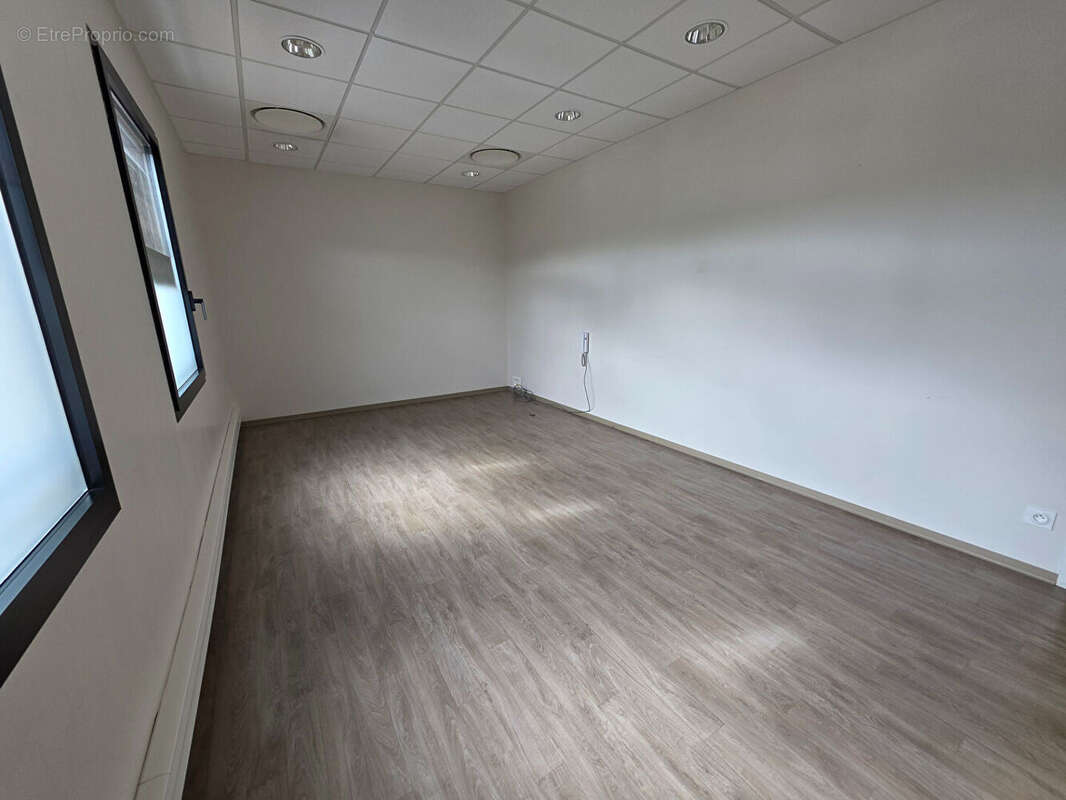 Commerce à BOURGOIN-JALLIEU