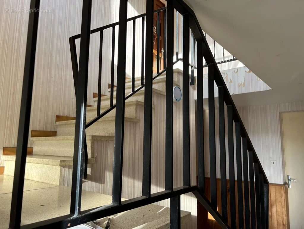 Appartement à LAVIT