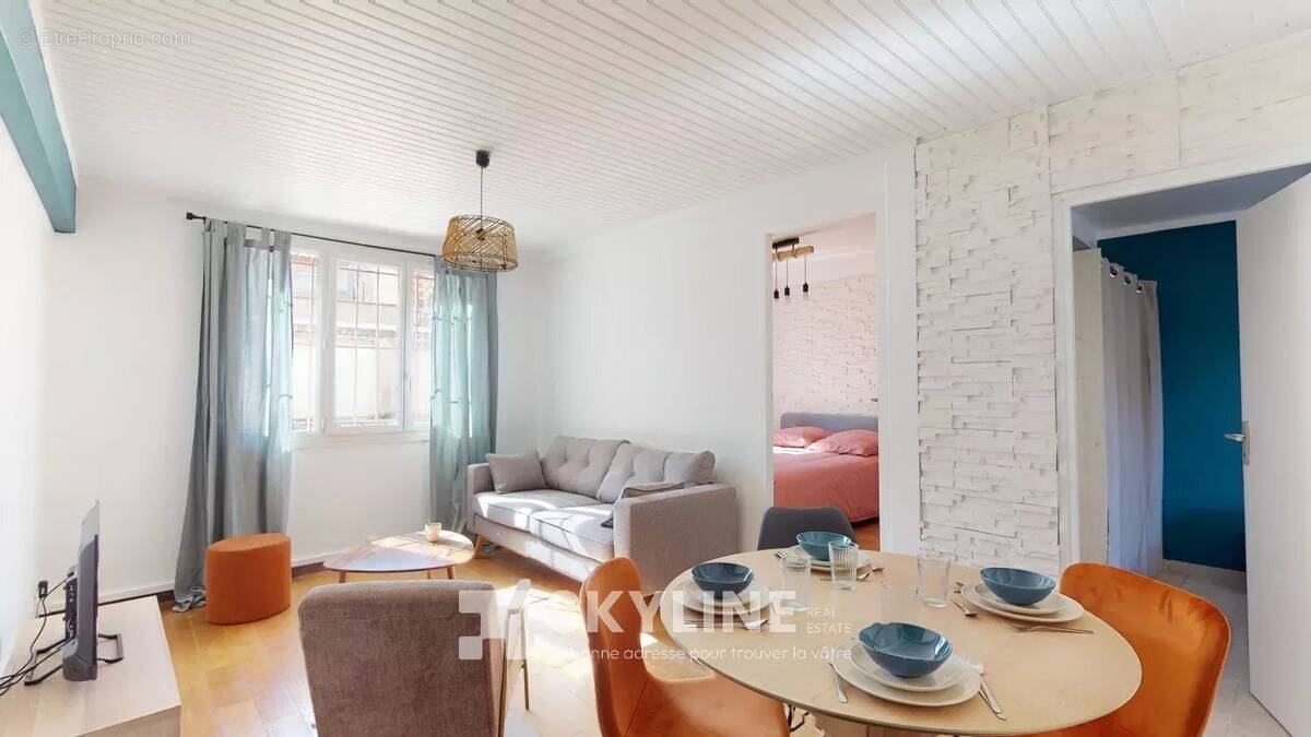 Appartement à MARSEILLE-8E