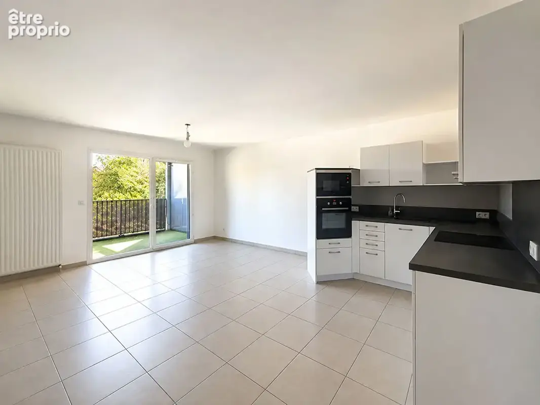 Appartement à TASSIN-LA-DEMI-LUNE