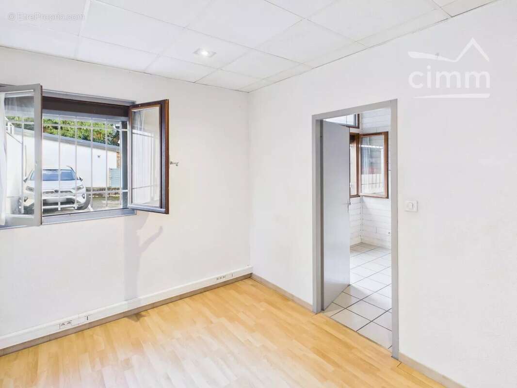 Commerce à GRENOBLE