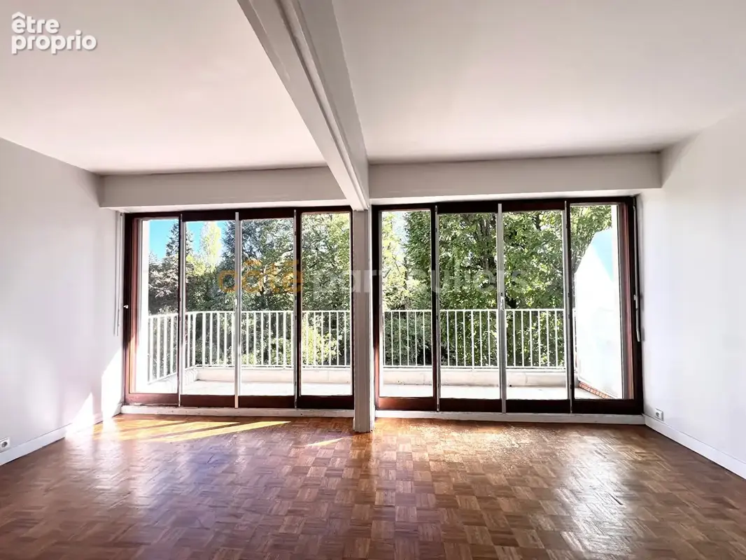 Lumineux appartement avec balcon et ascenseur Orléans Sud - photo 3