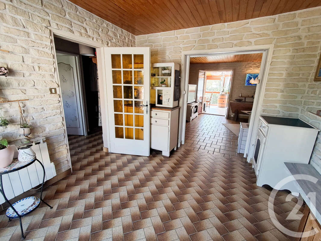 Maison à POIROUX