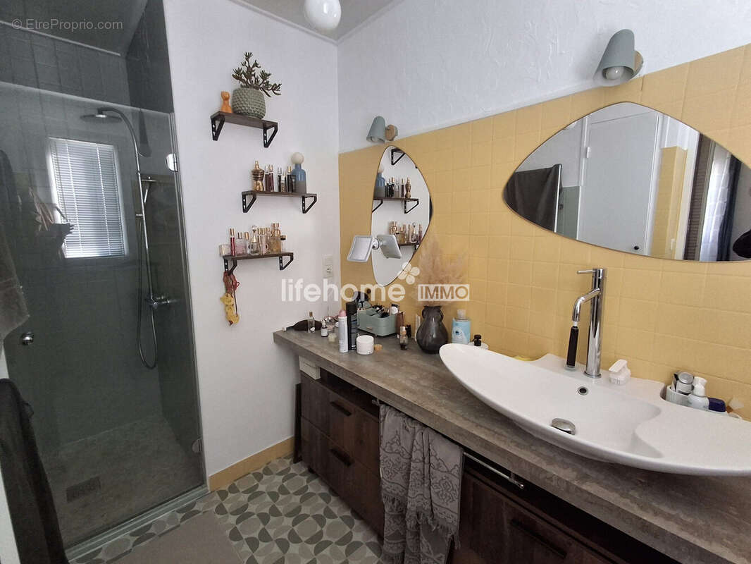 Maison à FRONTIGNAN