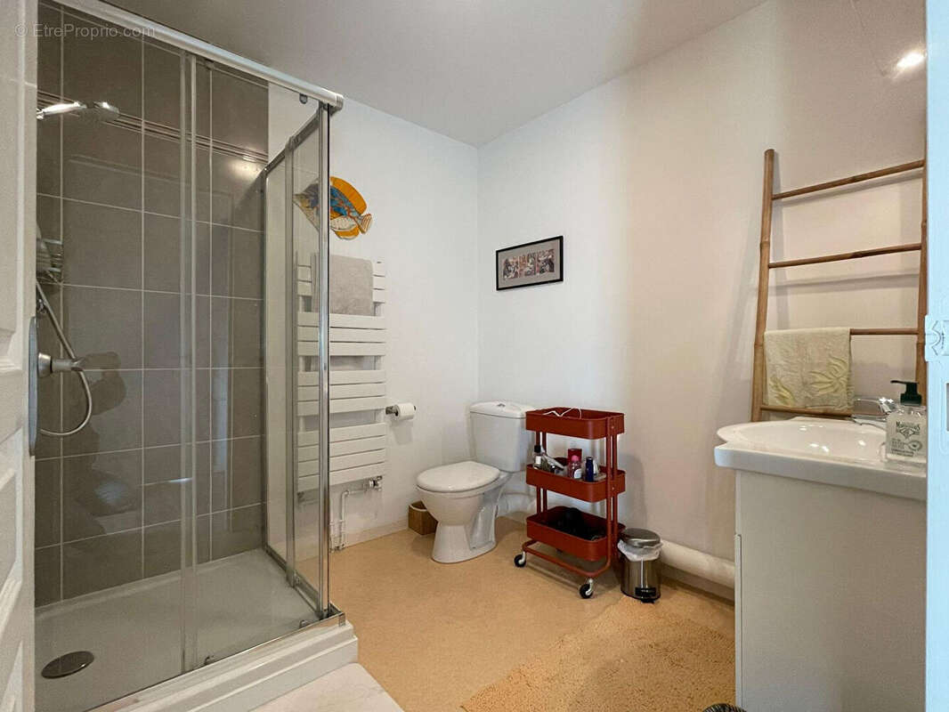 Appartement à SAINT-SEBASTIEN-SUR-LOIRE