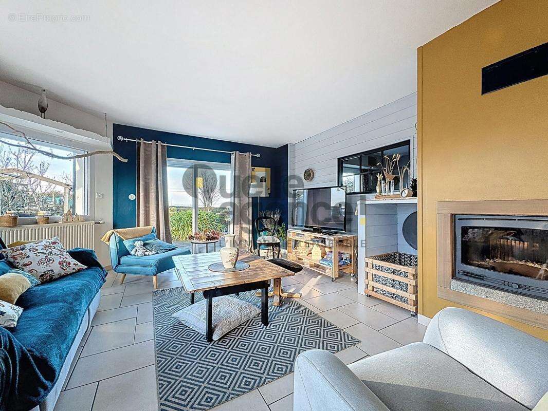 Maison à PLOUGUERNEAU