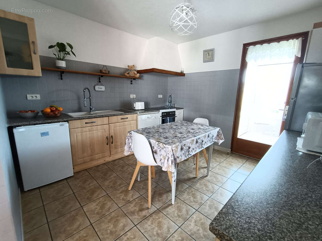 Maison à VARENNES-SUR-ALLIER