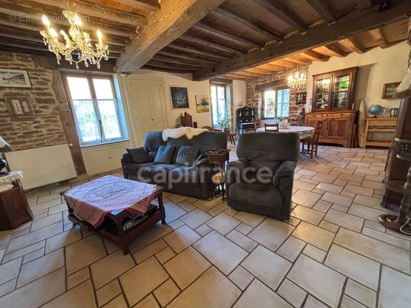 Maison à vendre 6 pièces - 200m2 - Grange - Terrain 960m² - NANTON - photo 4