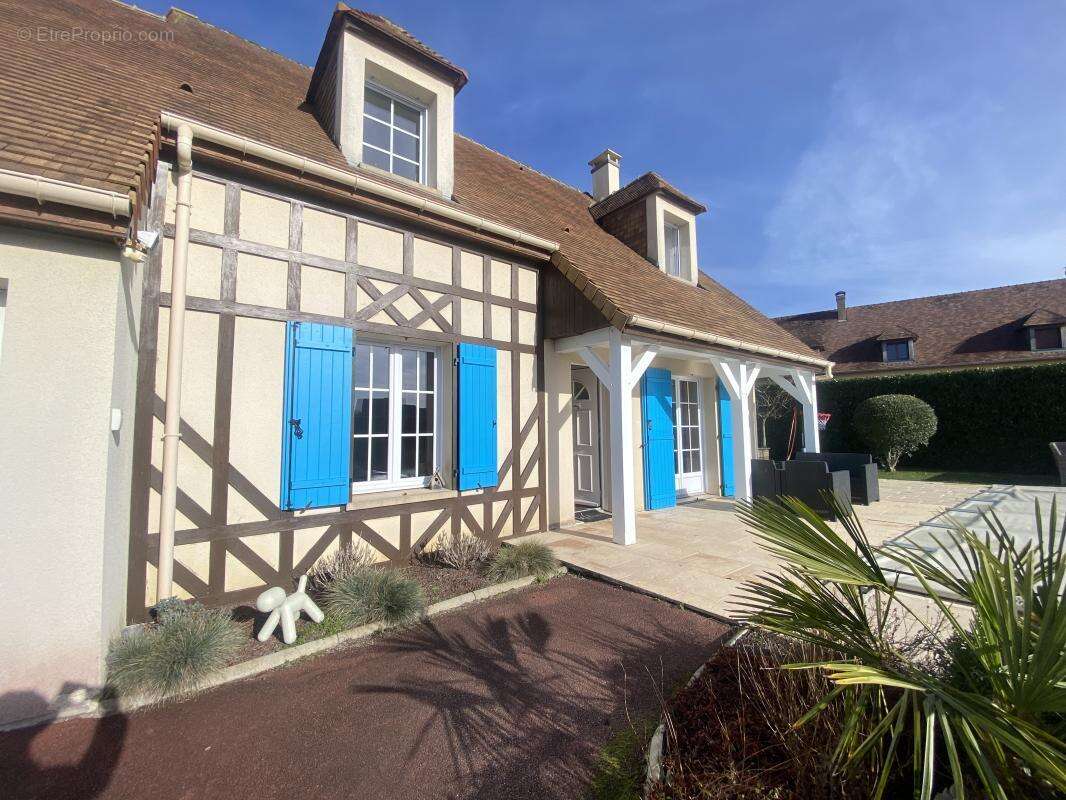 Maison à BLONVILLE-SUR-MER