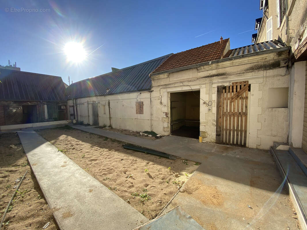 Commerce à VIERZON