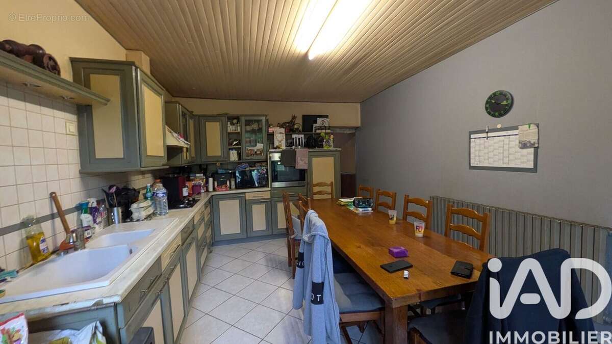 Maison 165 m² à La Neuvelle-Les-Scey  - photo 5