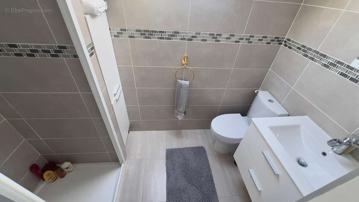 Maison à NEUILLY-SUR-MARNE