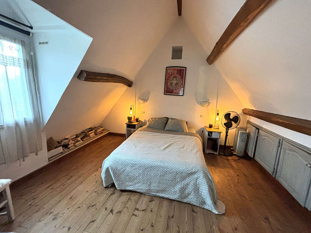 Maison à SAINTE-GENEVIEVE