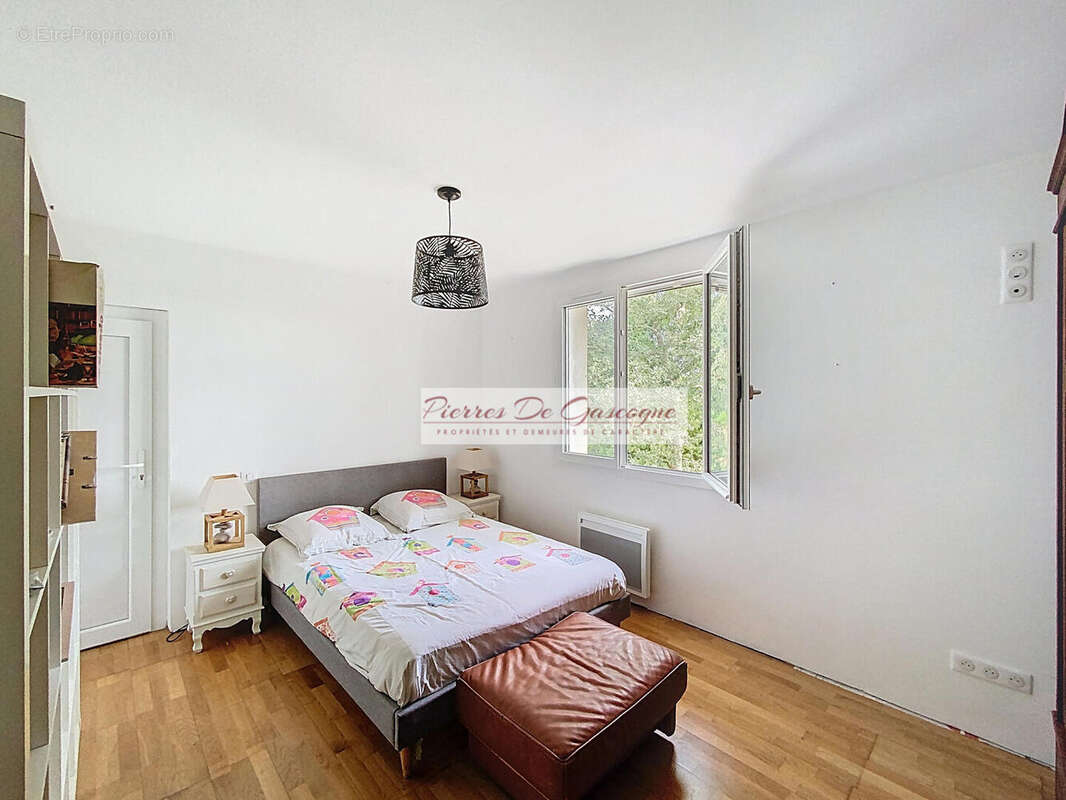 Maison de campagne entièrement meublée et équipée - Région  Vic-Fezensac - photo 9