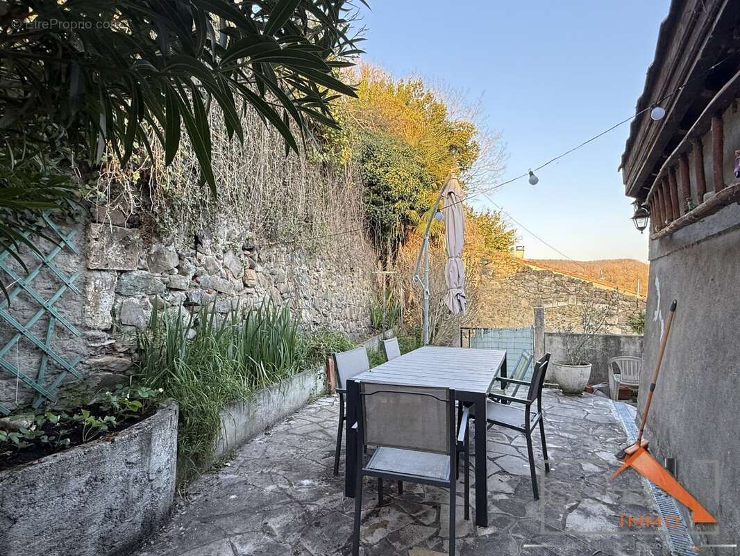 Maison à SALIES-DU-SALAT