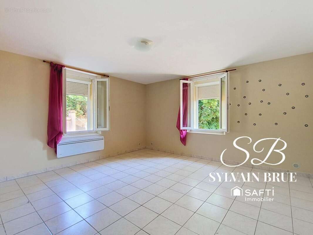 Maison 187 m² à Cazes-Mondenard  - photo 4