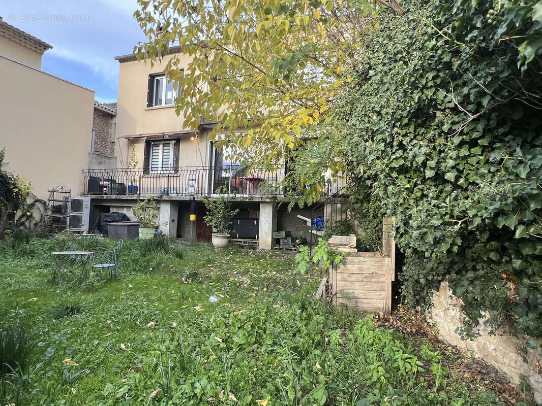 Maison à VAISON-LA-ROMAINE