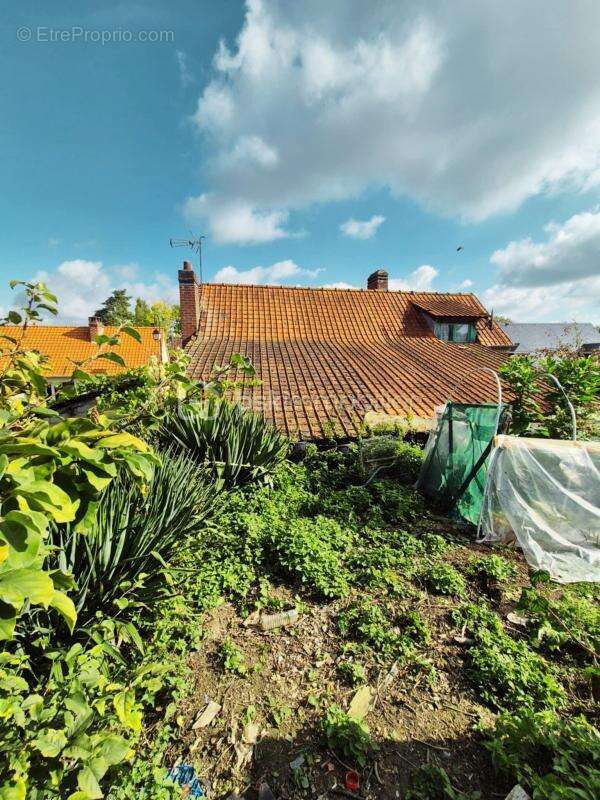 Maison à LONGPRE-LES-CORPS-SAINTS